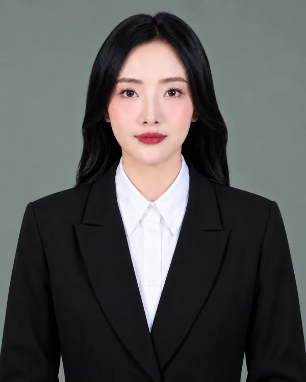 Akkariya Jamsri, Associate Lawyer