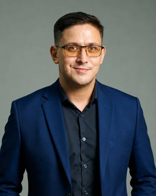 Denis Shalygin, Consultant