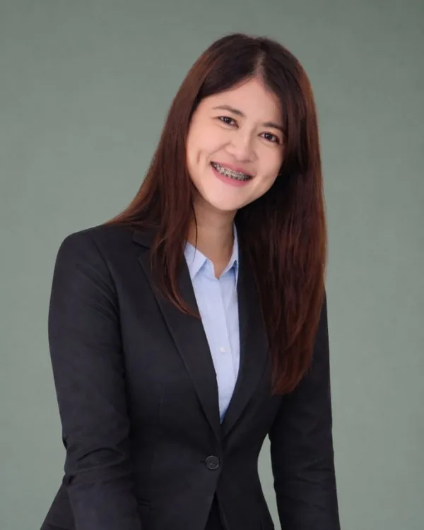 Duangporn Yungsumran, Immigration & Licensing Specialist
