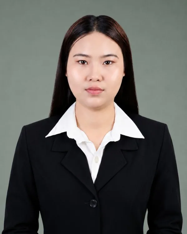 Waranya Nualpaen, Associate Lawyer